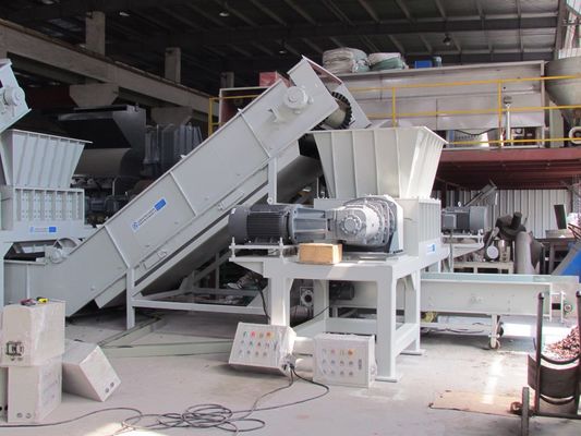 máquina da retalhadora do eixo do dobro dos resíduos sólidos de 22*2kw 20rpm