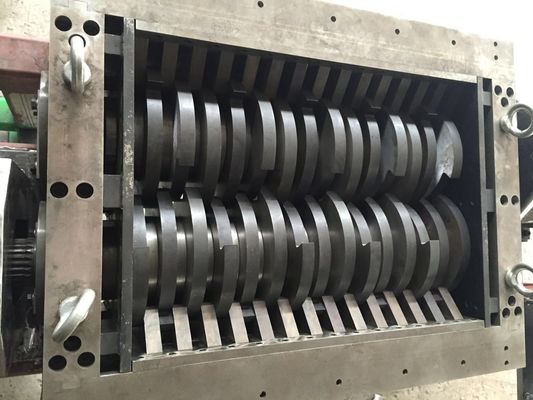 máquina da retalhadora do eixo do dobro dos resíduos sólidos de 22*2kw 20rpm