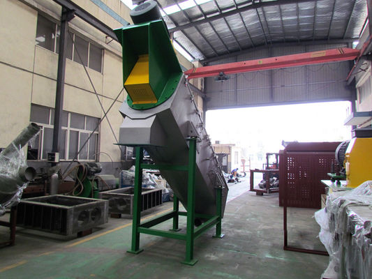 Arruela de alta velocidade da fricção 1500KG/H, linha de reciclagem plástica da máquina sS304
