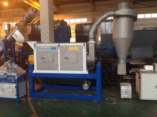 Máquina de secagem plástica da umidade 1,8% finais para flocos rígidos