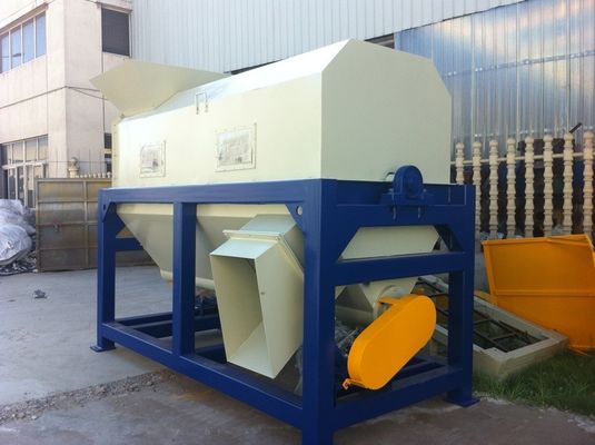 Linha de reciclagem plástica 3T/H da máquina do filme agrícola do Pe com remoção da areia dos sedimentos