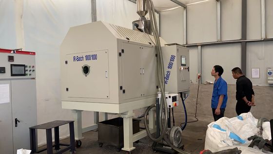 Nova tecnologia para a extrusora de folha dobro do PLA do ANIMAL DE ESTIMAÇÃO do parafuso, folha do thermoform do ANIMAL DE ESTIMAÇÃO que faz a máquina, folha que faz a máquina