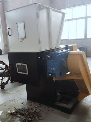 Máquina da retalhadora do eixo de SKD 11 única para protuberâncias do picosegundo
